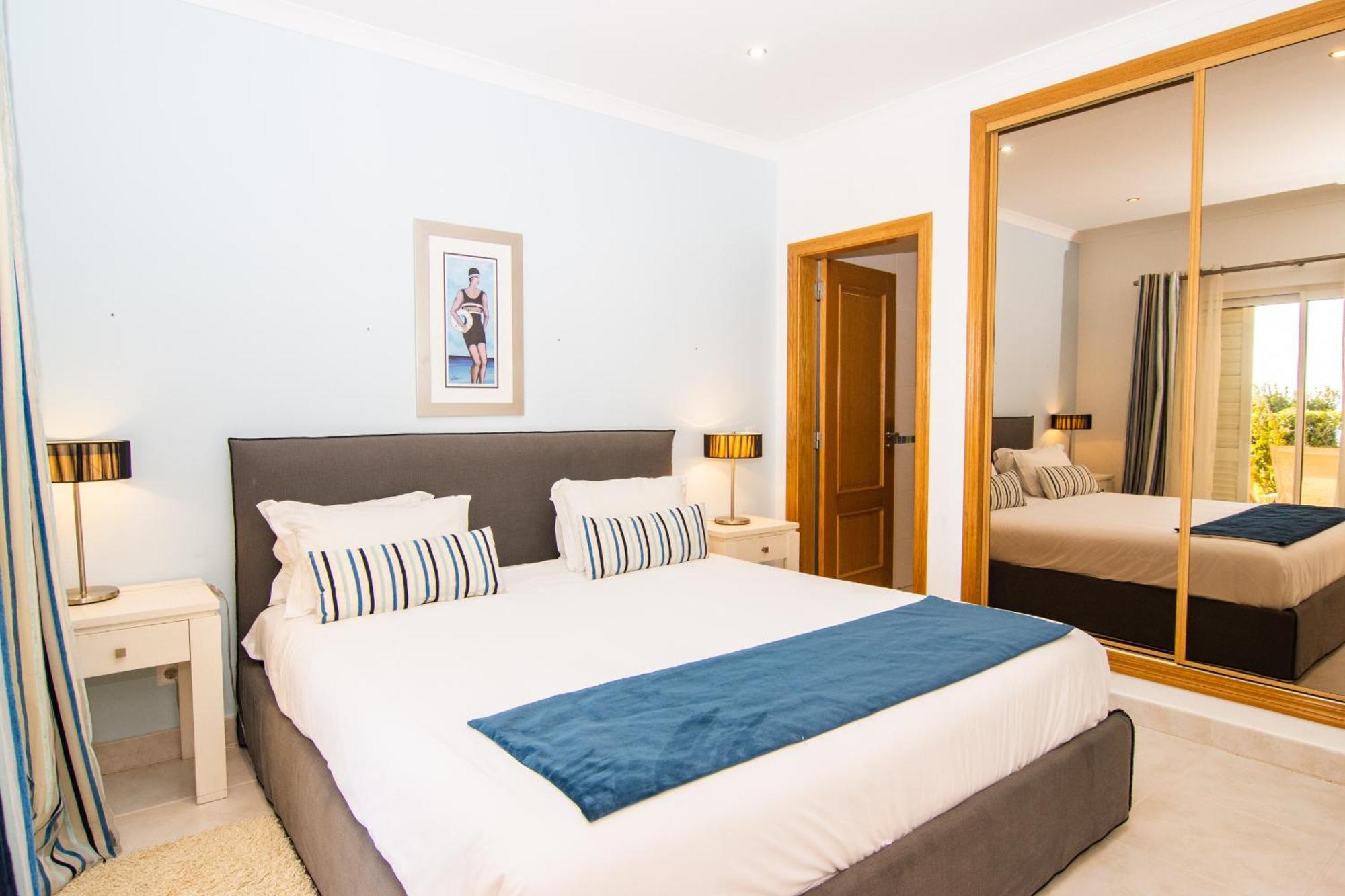 The View - Santo Antonio Villas, Golf & Spa Salema Luaran gambar